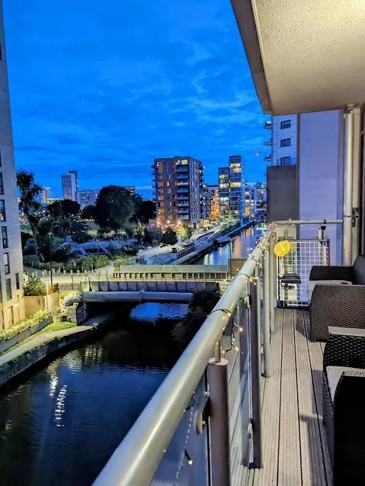 Rum i privatbostad Canal Room London